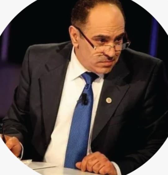 الدكتور رياض التوكابري